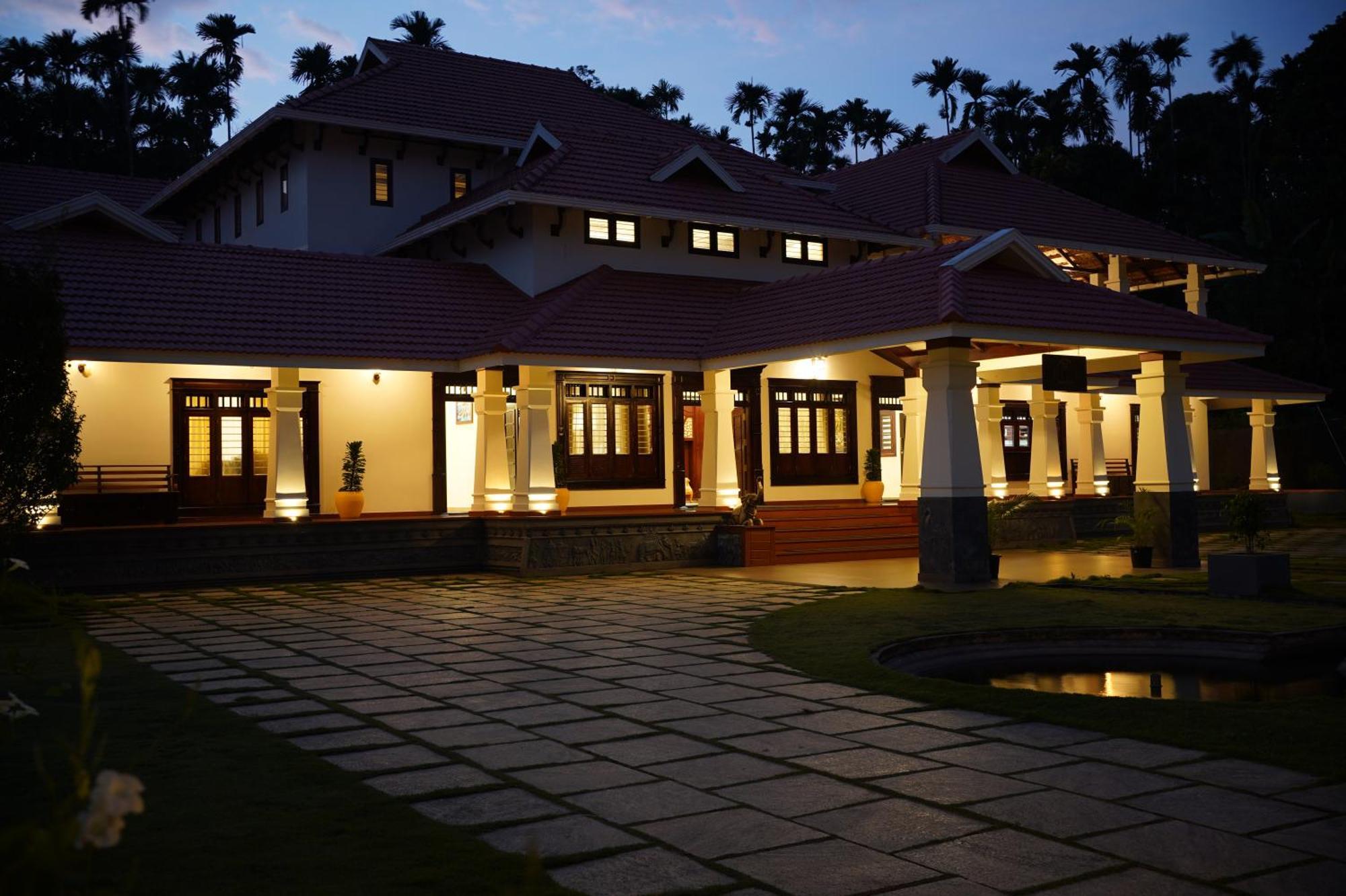 Отель Wayanad Mace Mansion Kenichira Экстерьер фото